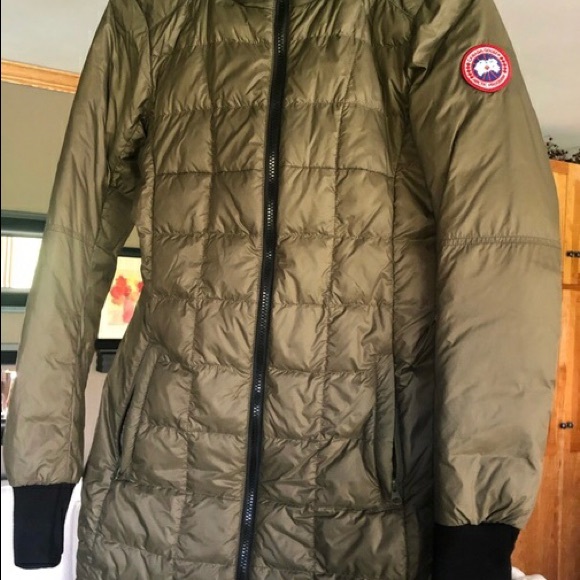 Canada Goose Ellison (Medium) Down Jacket - Picture 9 of 12